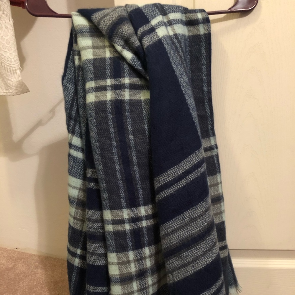 Blanket scarf
